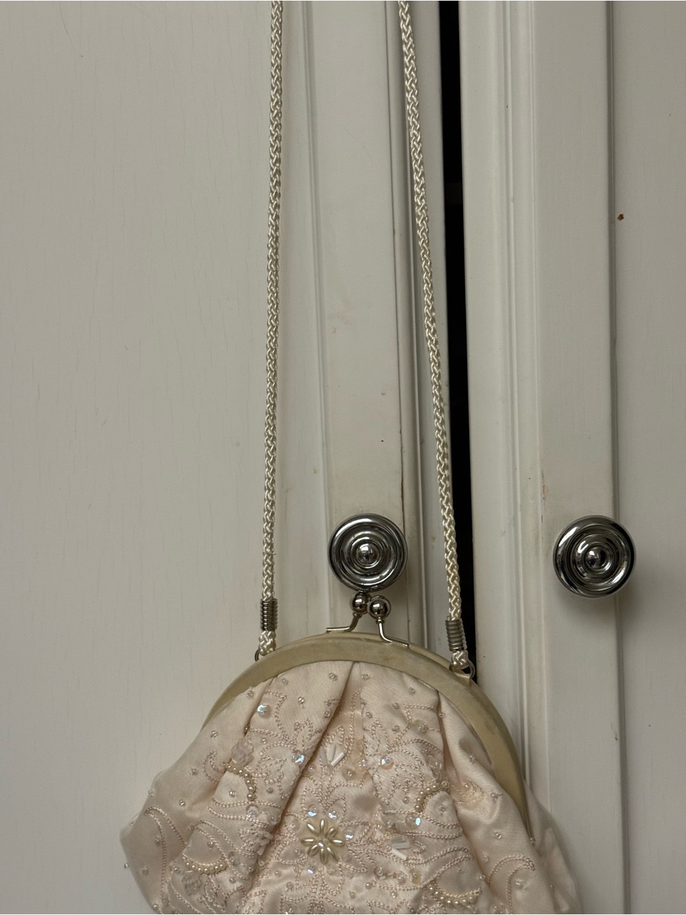 Beaded Cream Evening Wristlet with Chain Strap